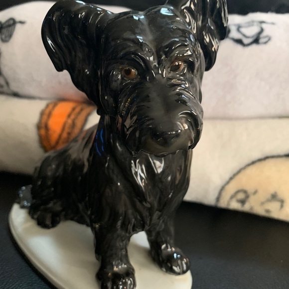 Antique Vista Alegre of Portugal Dog - Picture 3 of 6